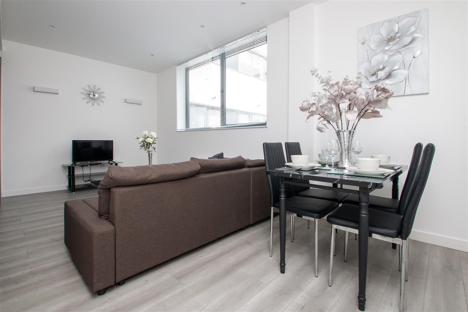 2 Foxhunter Drive, Linford Wood, Milton Keynes